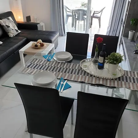 In Playa De Americas Mit Balkon By Interhome Lägenhet *
