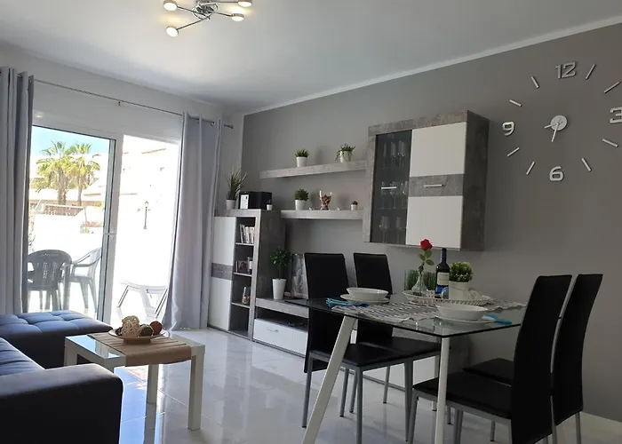 In Playa De Americas Mit Balkon By Interhome Διαμέρισμα *