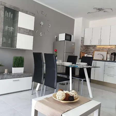 아파트 In Playa De Americas Mit Balkon By Interhome