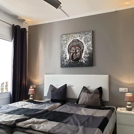 In Playa De Americas Mit Balkon By Interhome Плайя-де-лас-Амерікас