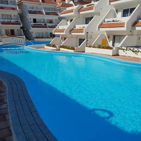 아파트 In Playa De Americas Mit Balkon By Interhome 플라야데라스아메리카스