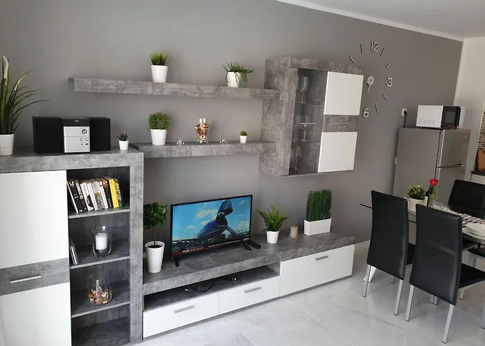 In Playa De Americas Mit Balkon By Interhome Appartamento