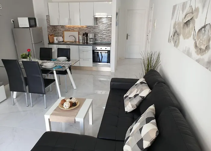 In Playa De Americas Mit Balkon By Interhome